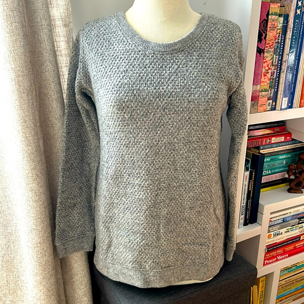 Gray cozy knit sweater